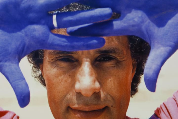 This Moroccan Artist Wanted to Paint the Pyramids Blue